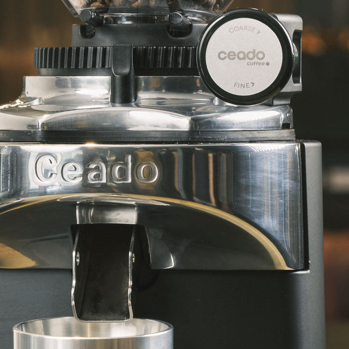 Ceado E37S Commercial Coffee Grinder – 83mm Flat Burrs, 1600g Hopper, 1480–1700 RPM