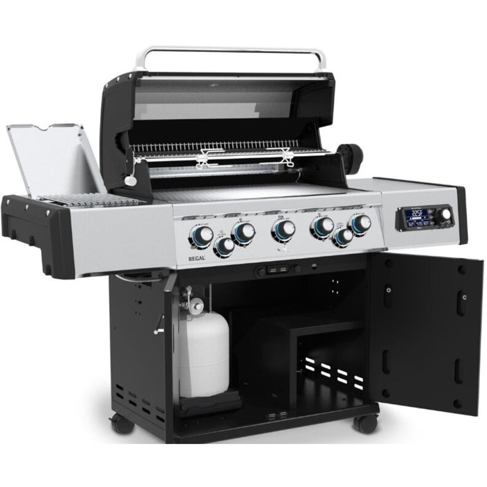 Broil King Regal Q 590 Pro IR Natural Gas Grill - 688247