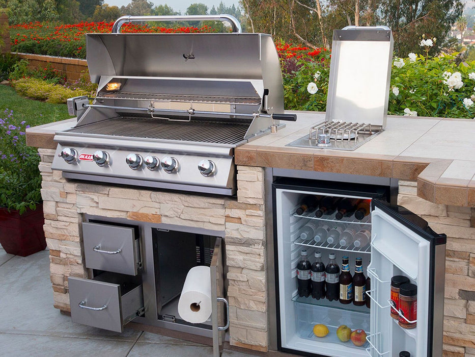 Bull Brahma 38-Inch 5-Burner Built-In Gas Grill With Rear Infrared Burner & Rotisserie Kit