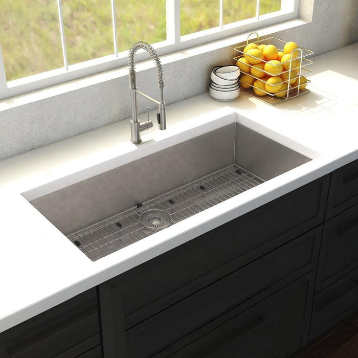 ZLINE 33 in. Meribel Undermount Single Bowl Kitchen Sink with Bottom Grid (SRS-33)